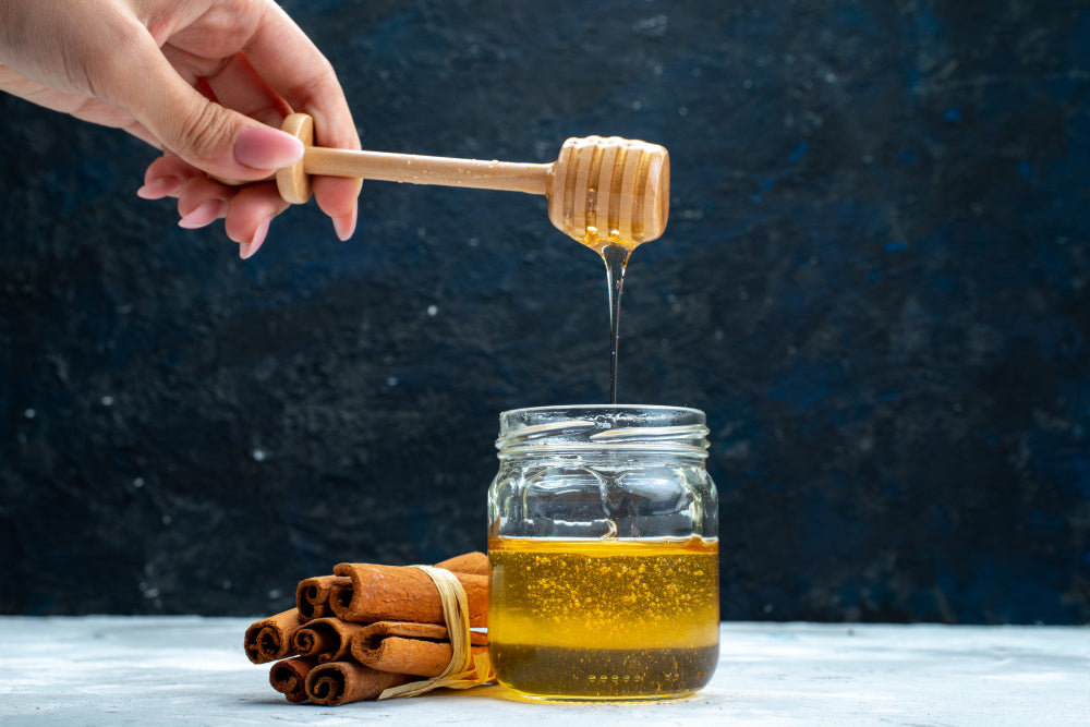 16 Health Benefits of Honey